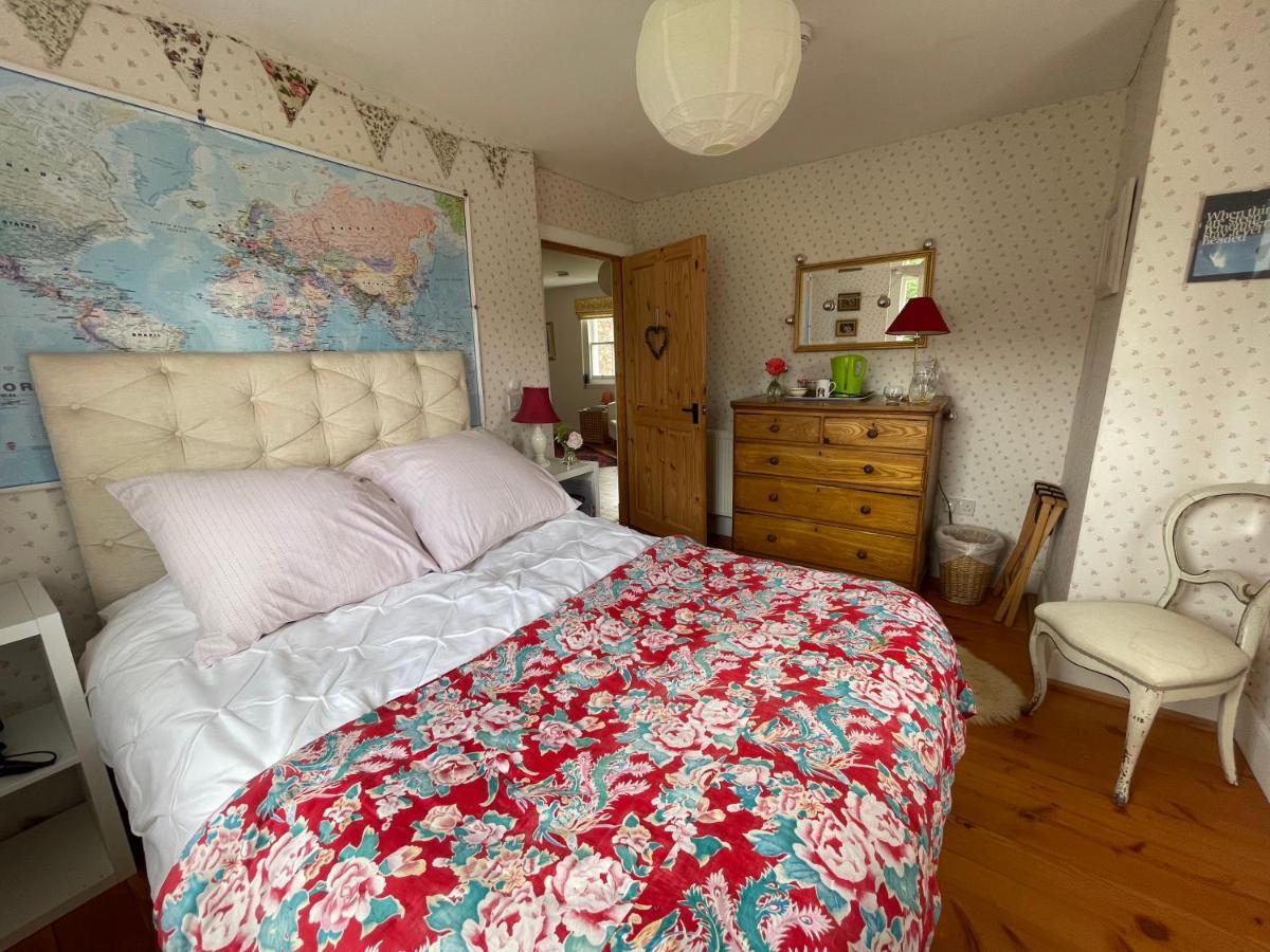 Ladyurd Farmhouse West Linton Экстерьер фото