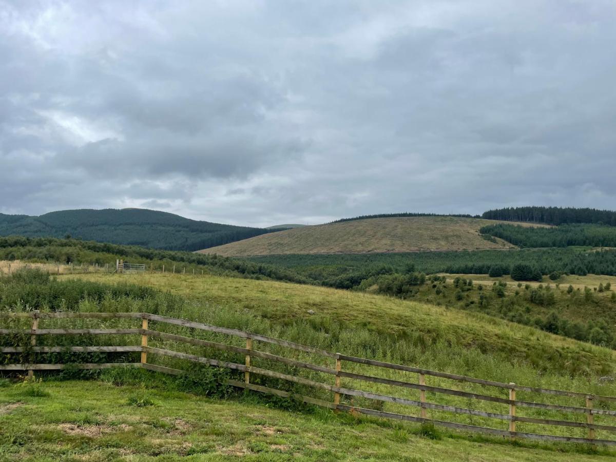 Ladyurd Farmhouse West Linton Экстерьер фото